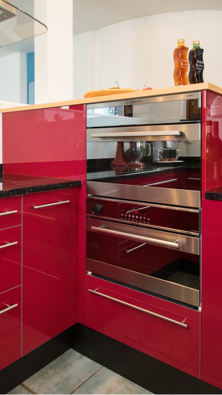 Neuplanung und Erstellung der kompletten Einbauküche.